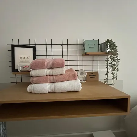 Chaleureuse Et Cosy בית אירוח *